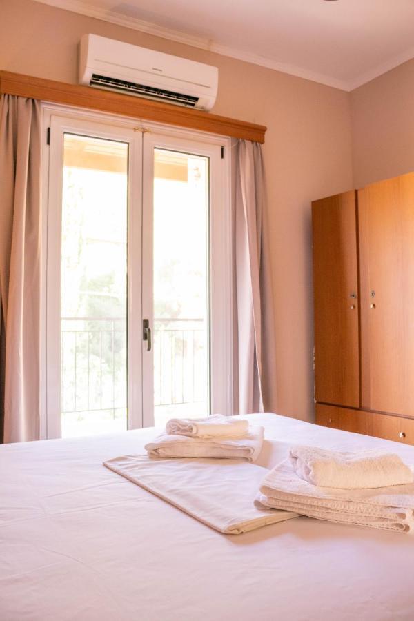 Apagio Apartments Mikros Gialos Exteriér fotografie